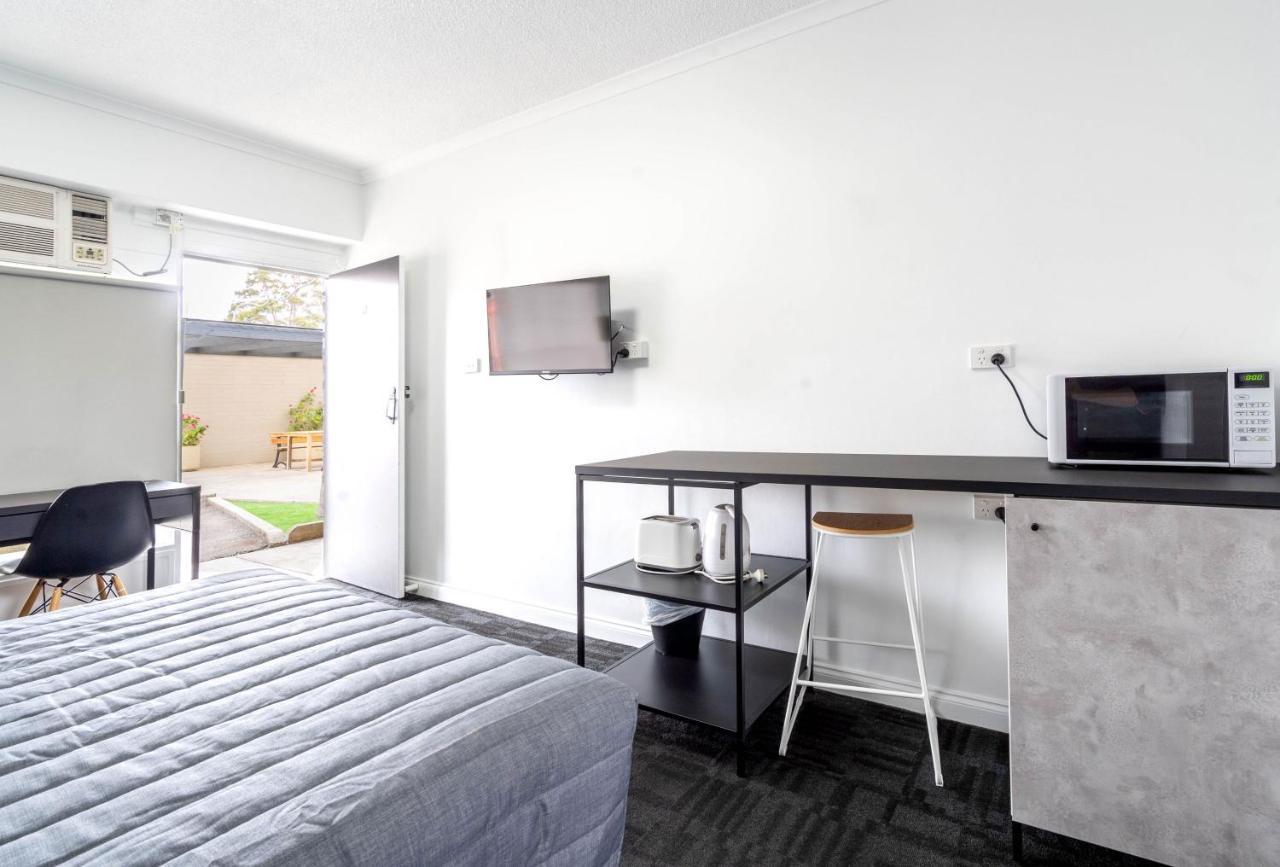 City West Motel Adelaide Exterior photo
